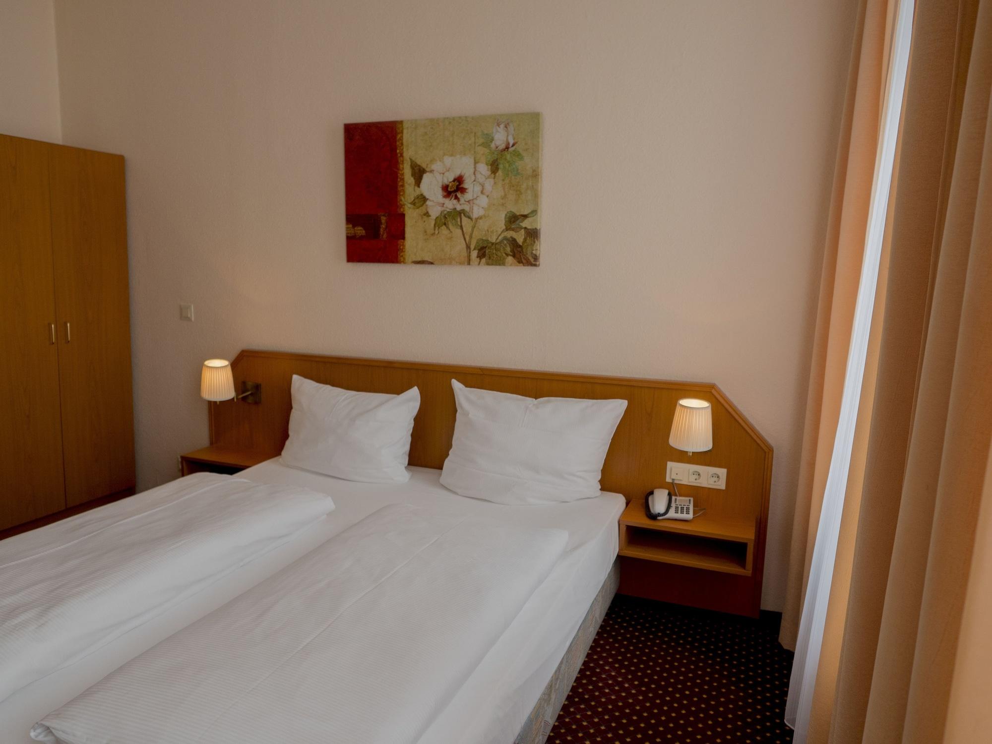 Hotel Lumen Am Hauptbahnhof Hamburg Eksteriør bilde