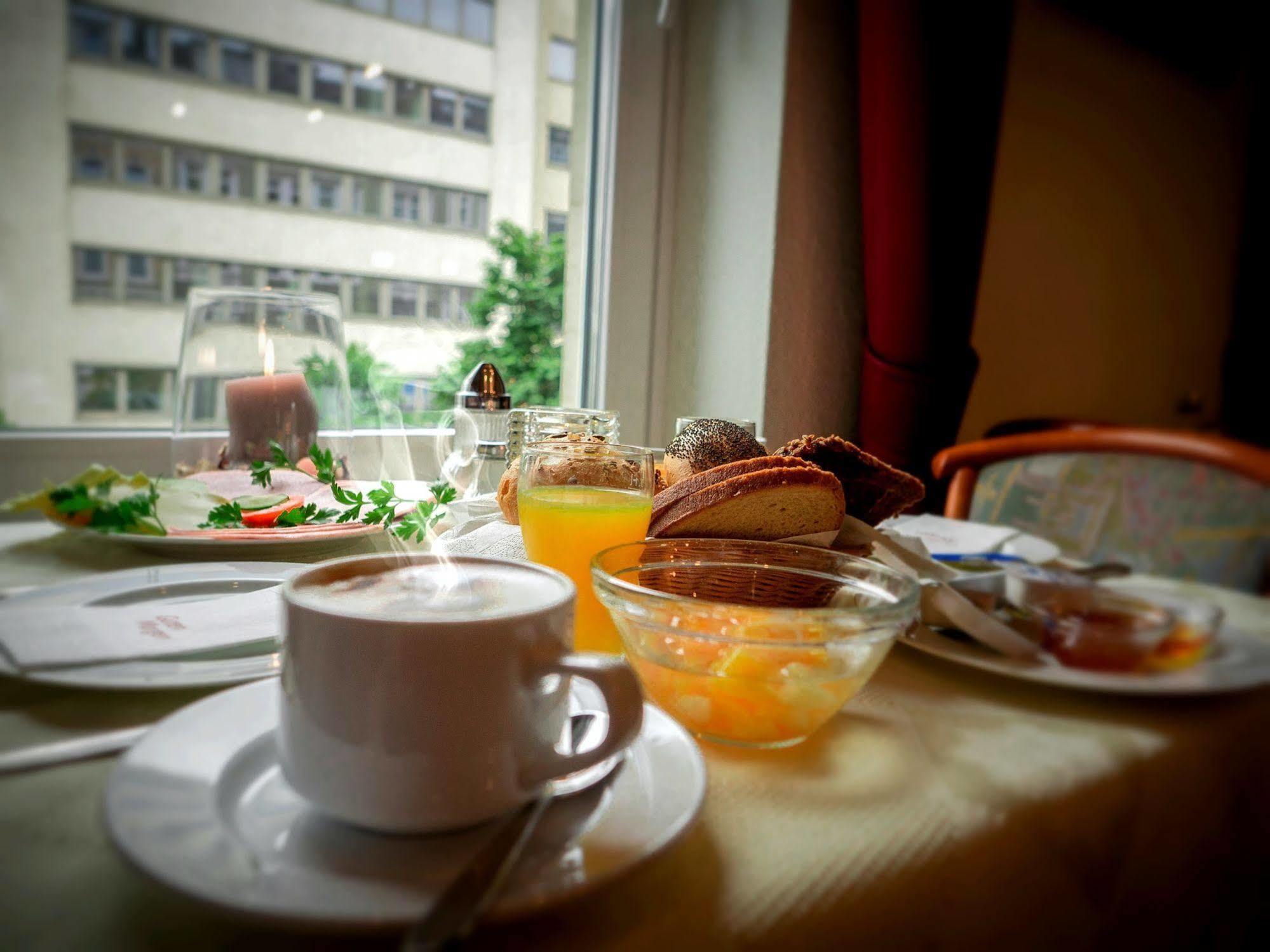Hotel Lumen Am Hauptbahnhof Hamburg Eksteriør bilde