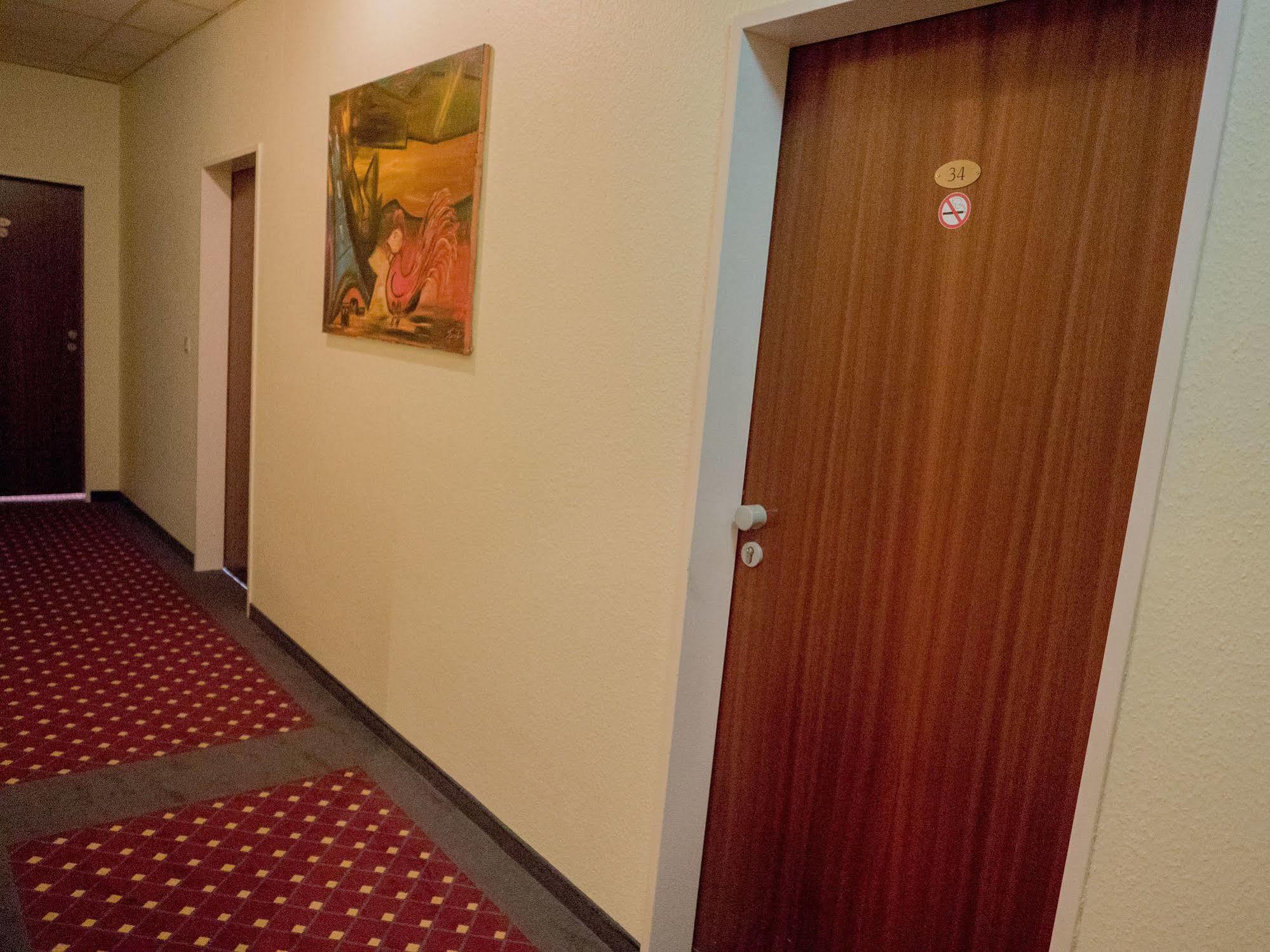 Hotel Lumen Am Hauptbahnhof Hamburg Eksteriør bilde